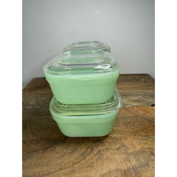 3-Piece Set of Fire King Oven Ware Jadeite Refrigerator Dishes - Picture 3 of 13
